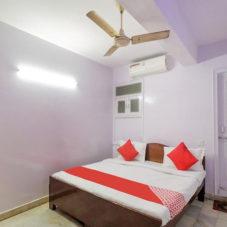 Hotel O Chandu Inn New Delhi Exterior photo